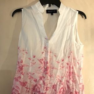 Button down sleeveless shirt
